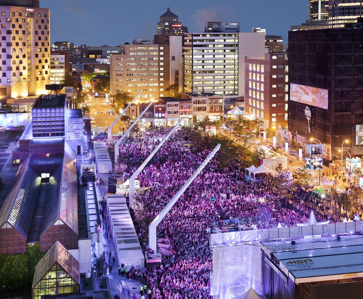La place des festivals, dans le Quartier des spectacles.