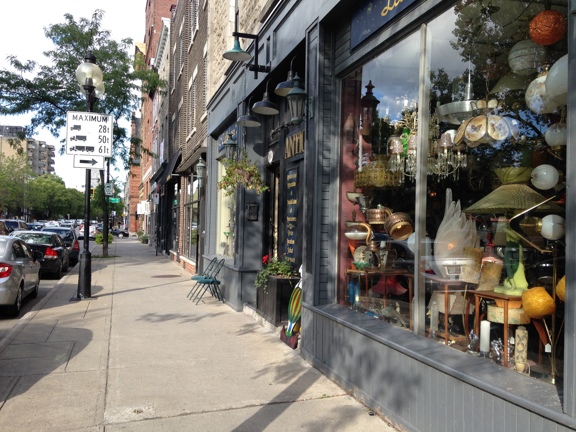 Rue Notre-Dame Ouest