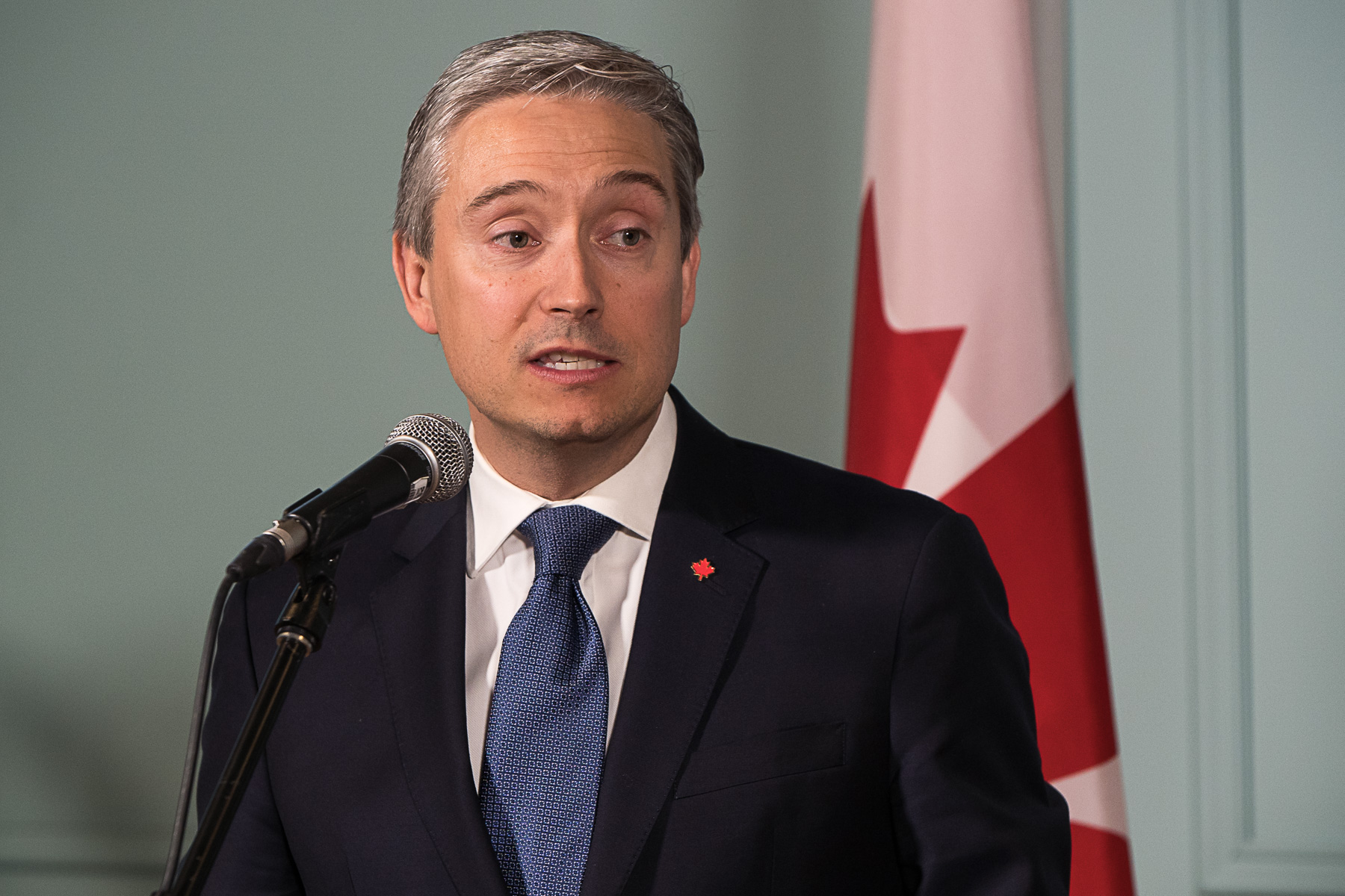 Le ministre des Affaires étrangères, François-Philippe Champagne, exige des compensations pour les victimes du vol 752.