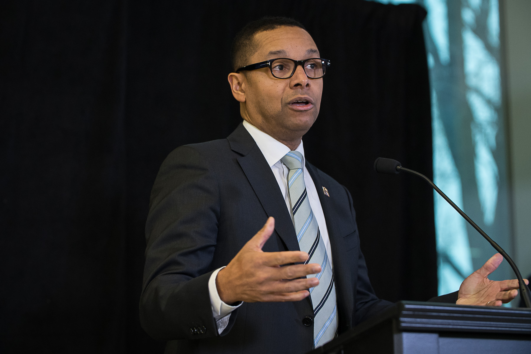 Le ministre Lionel Carmant