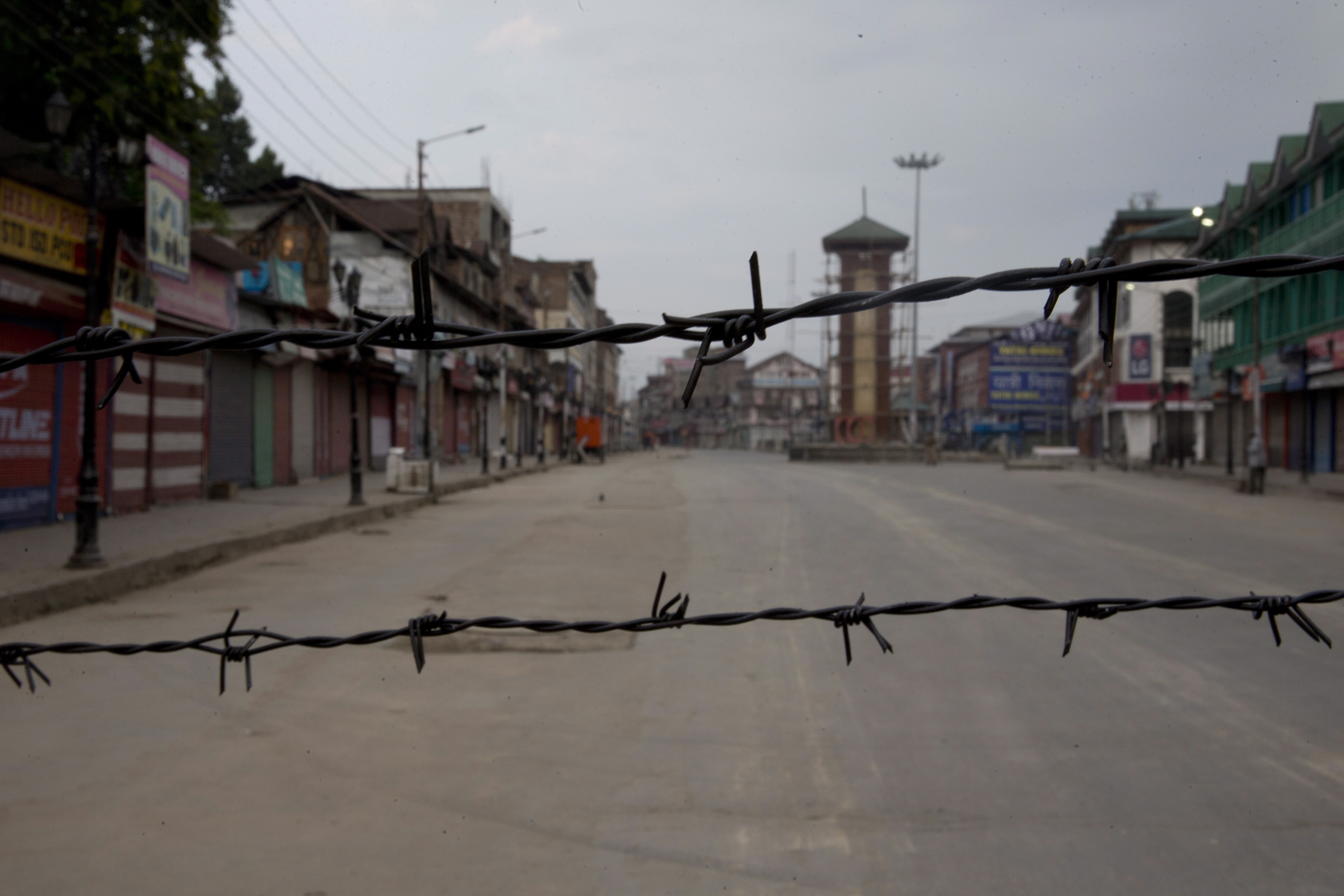 Le black-out imposé à Srinagar, au Cachemire.