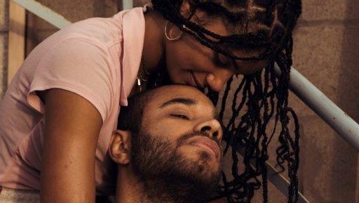 Une scène tirée de la Web série Amours d'occasion