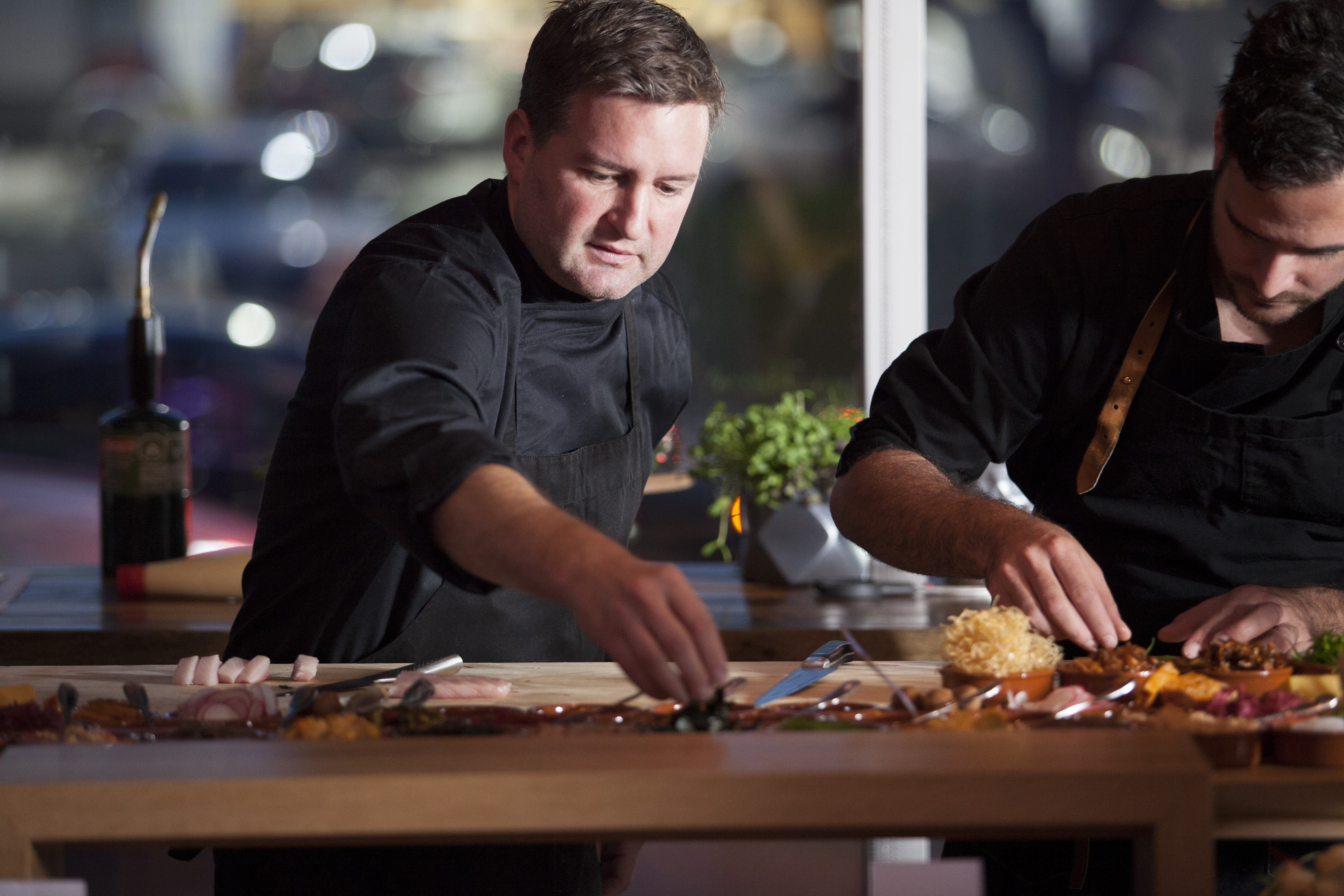Chef Daren Bergeron au travail