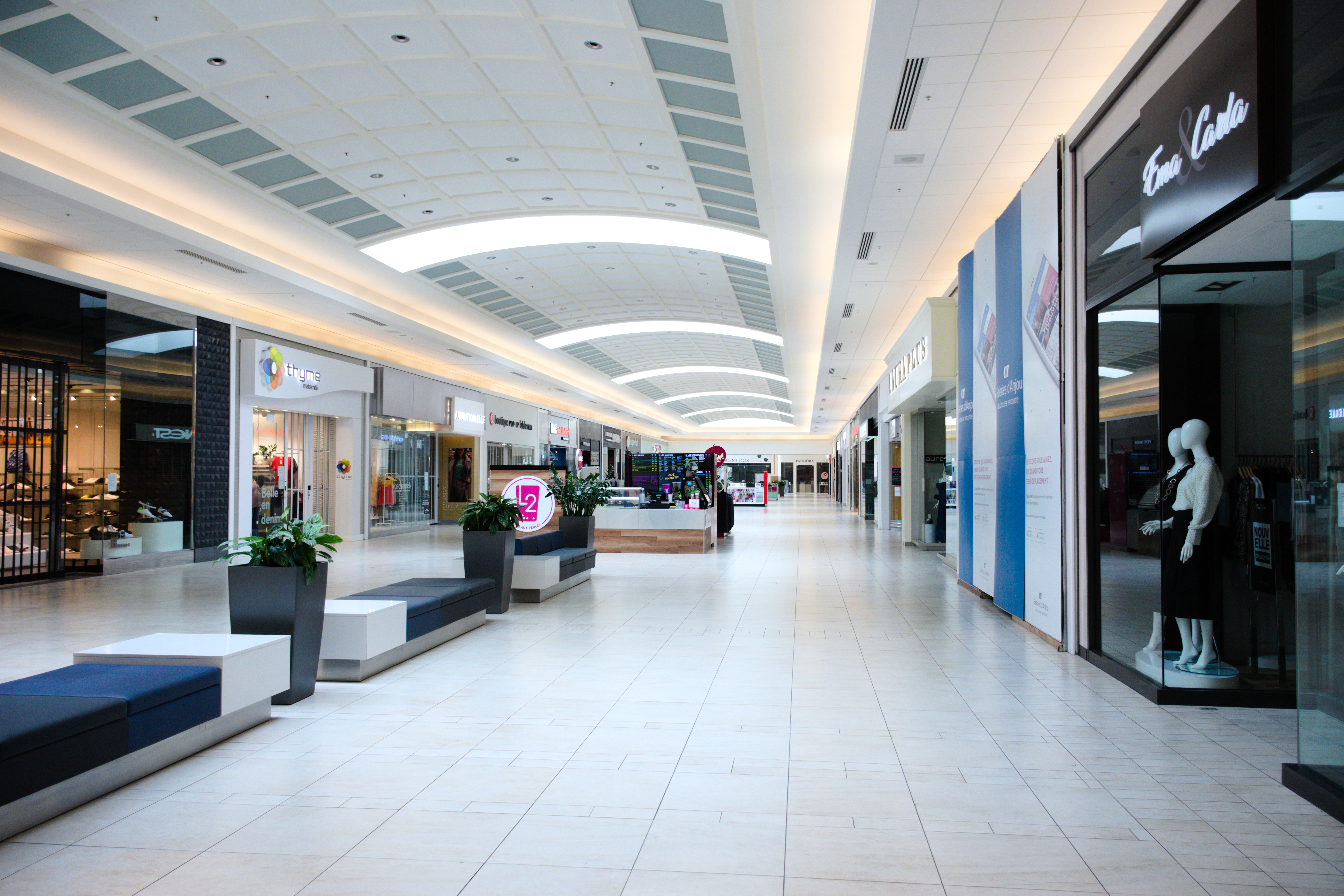 Plusieurs centres d'achats restent ouverts malgré tout.