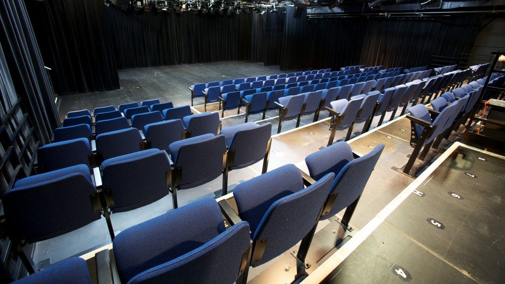 Le Théâtre du Grand-Sault du Centre culturel et communautaire Henri-Lemieux est fermé depuis la mi-mars, en raison de la pandémie de la COVID-19..