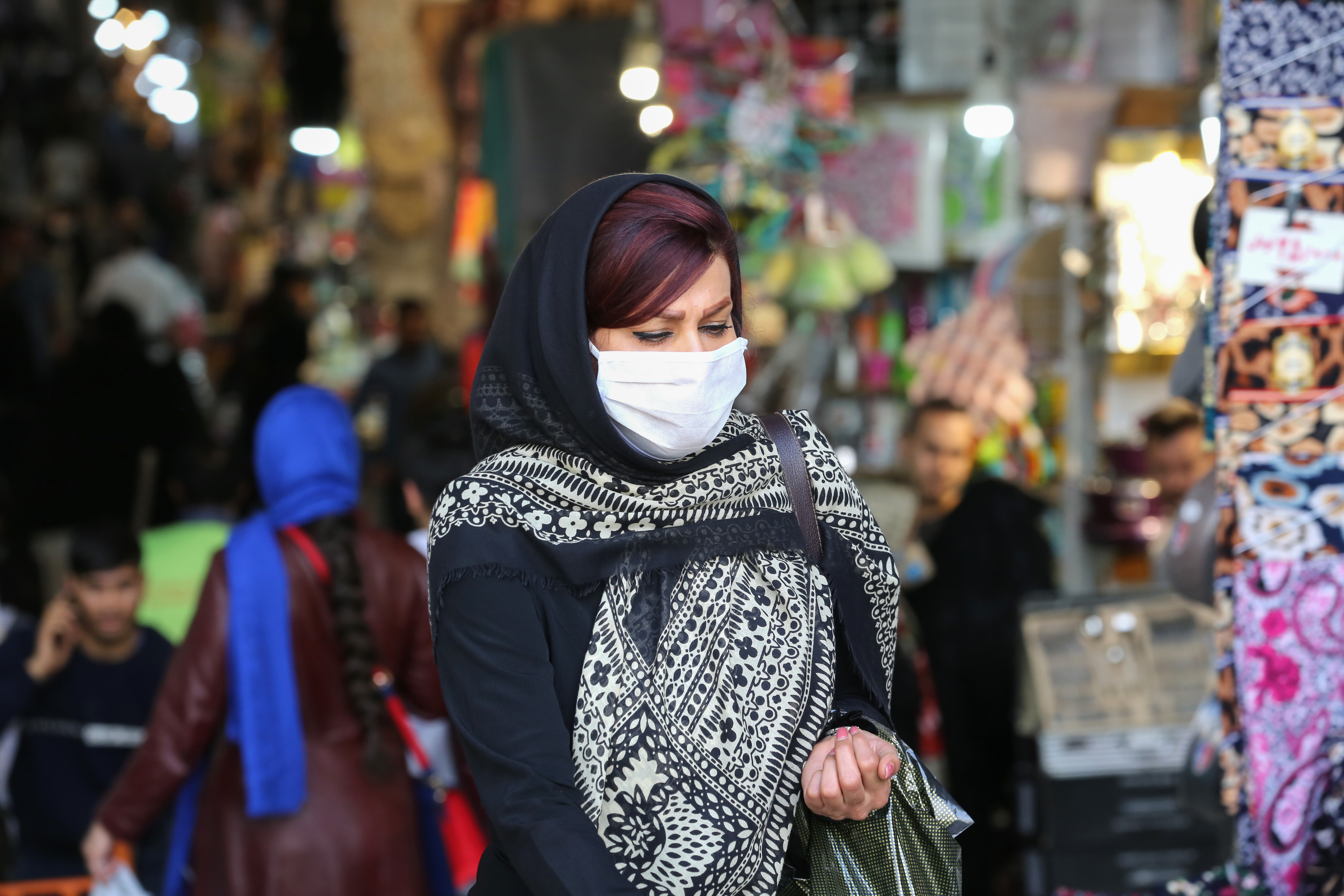 L’activité économique reprend en Iran, le nombre de morts remonte