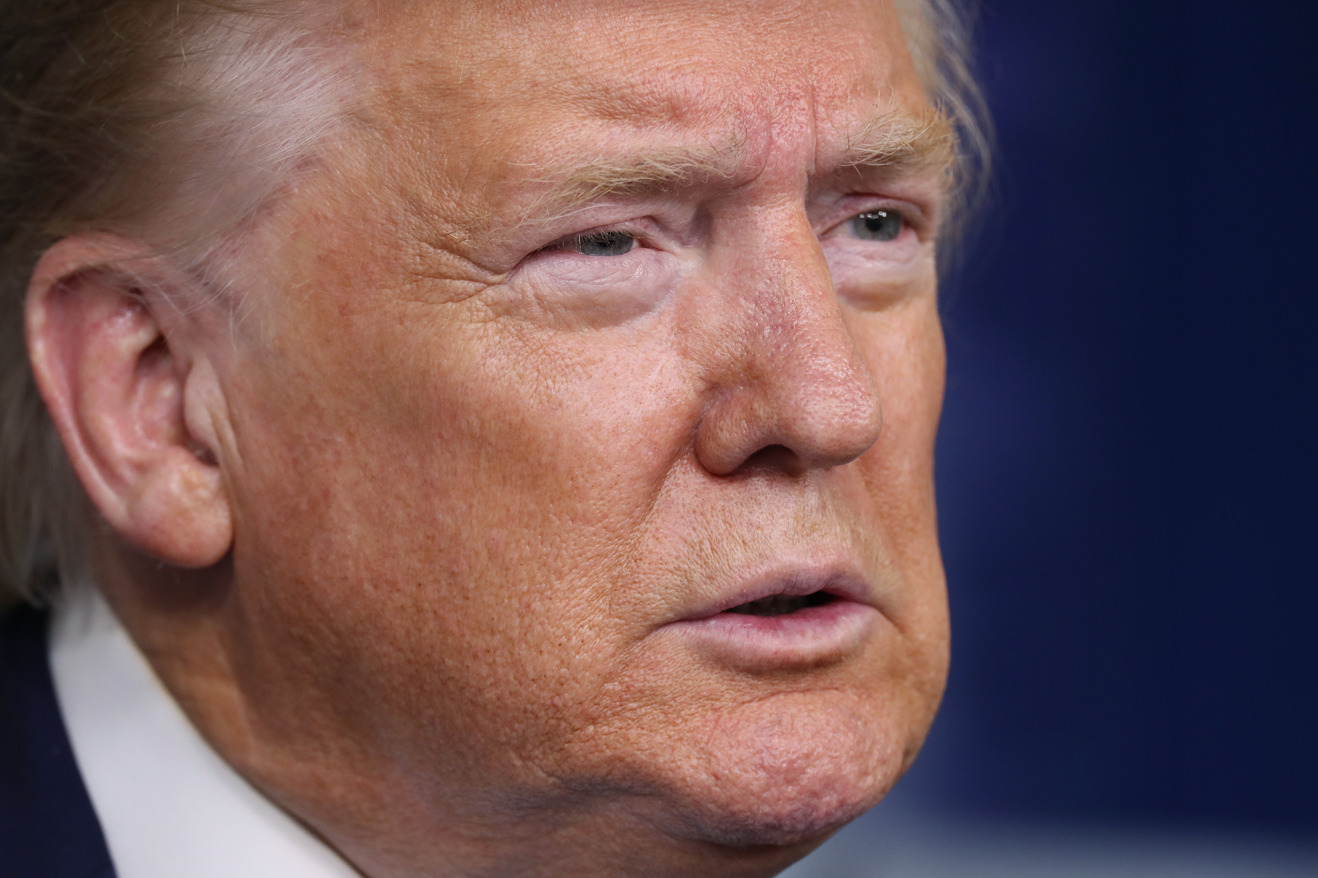 L'OMS ne veut pas «politiser le virus» après les critiques de Trump