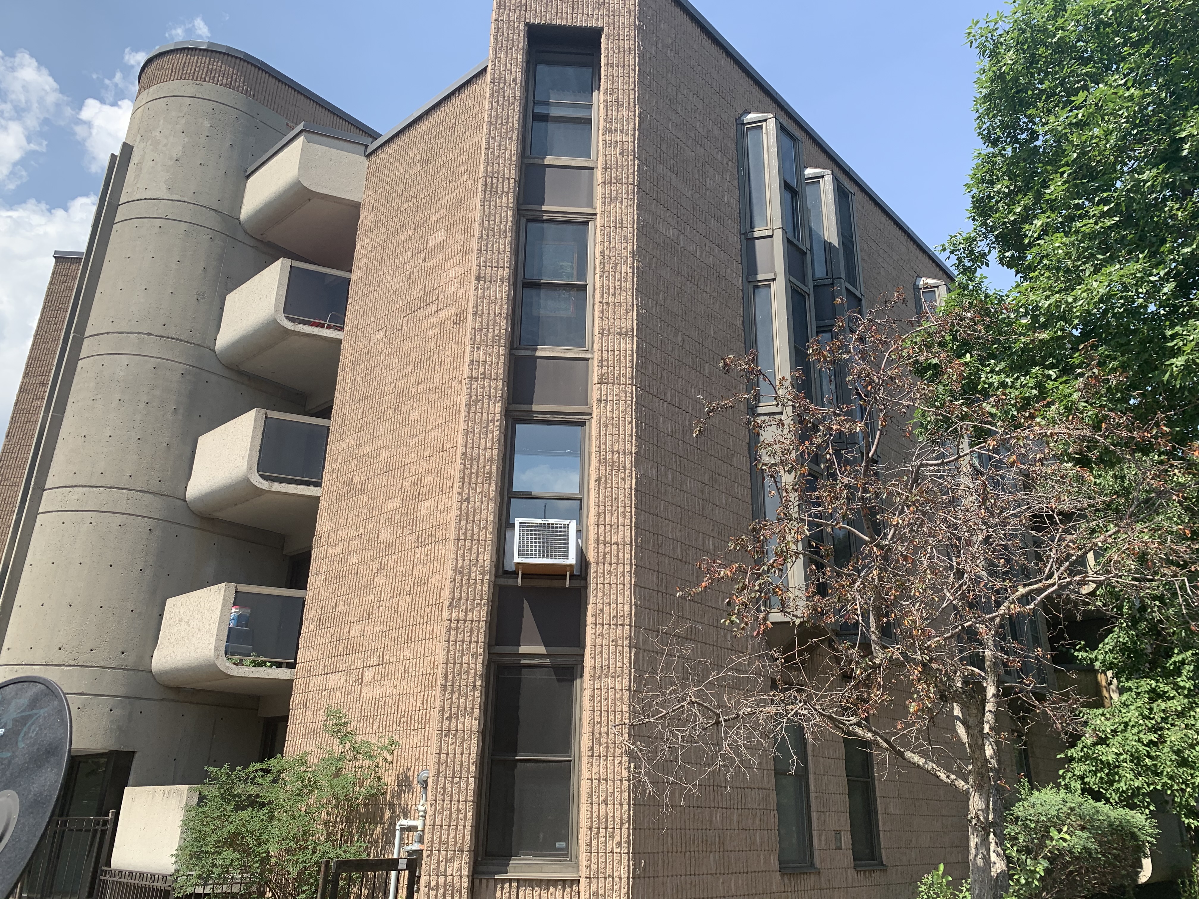 L'édifice Jean-Brillant