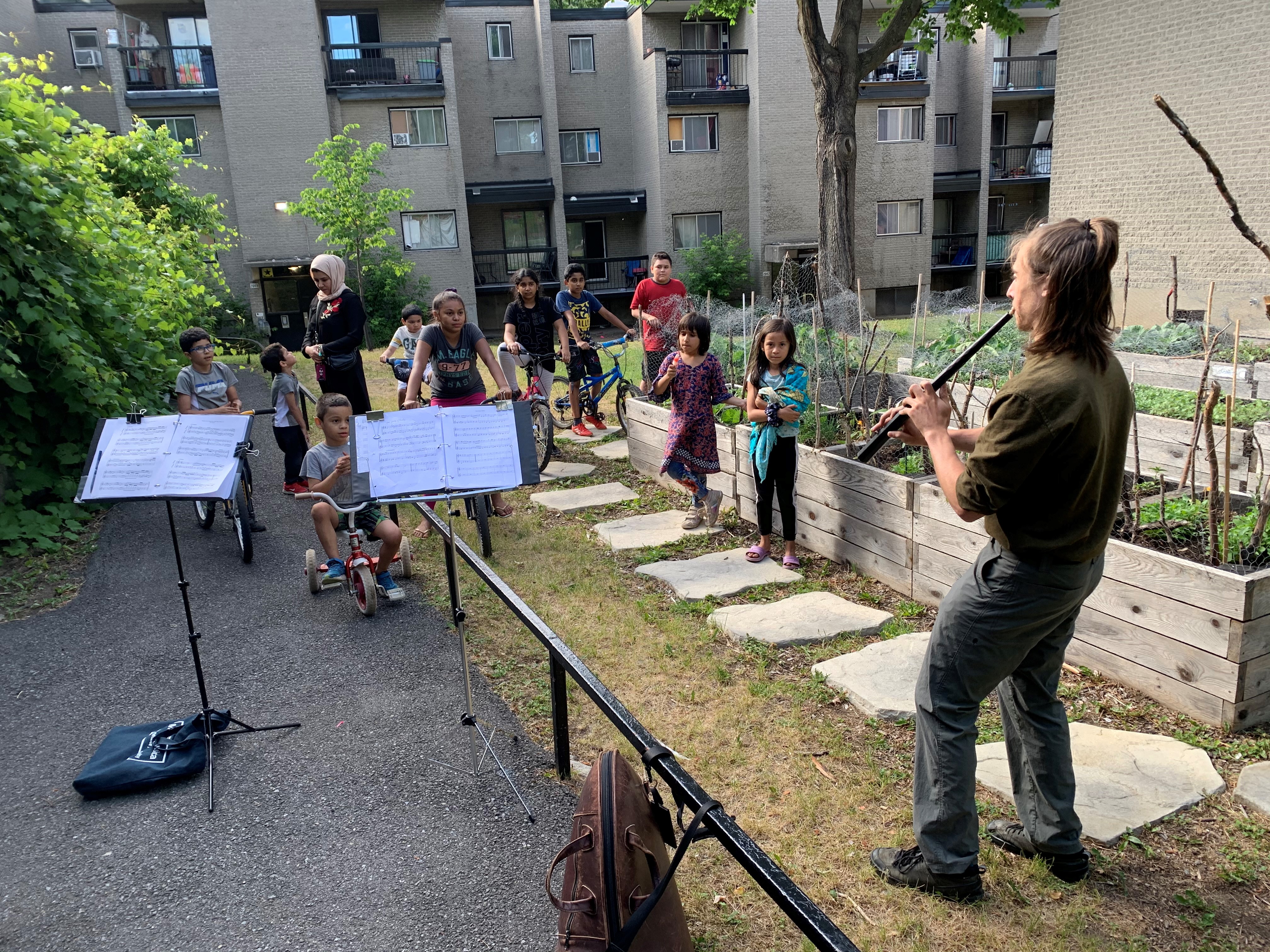 Ensemble Caprice sillonne les rues du Sud-Ouest.