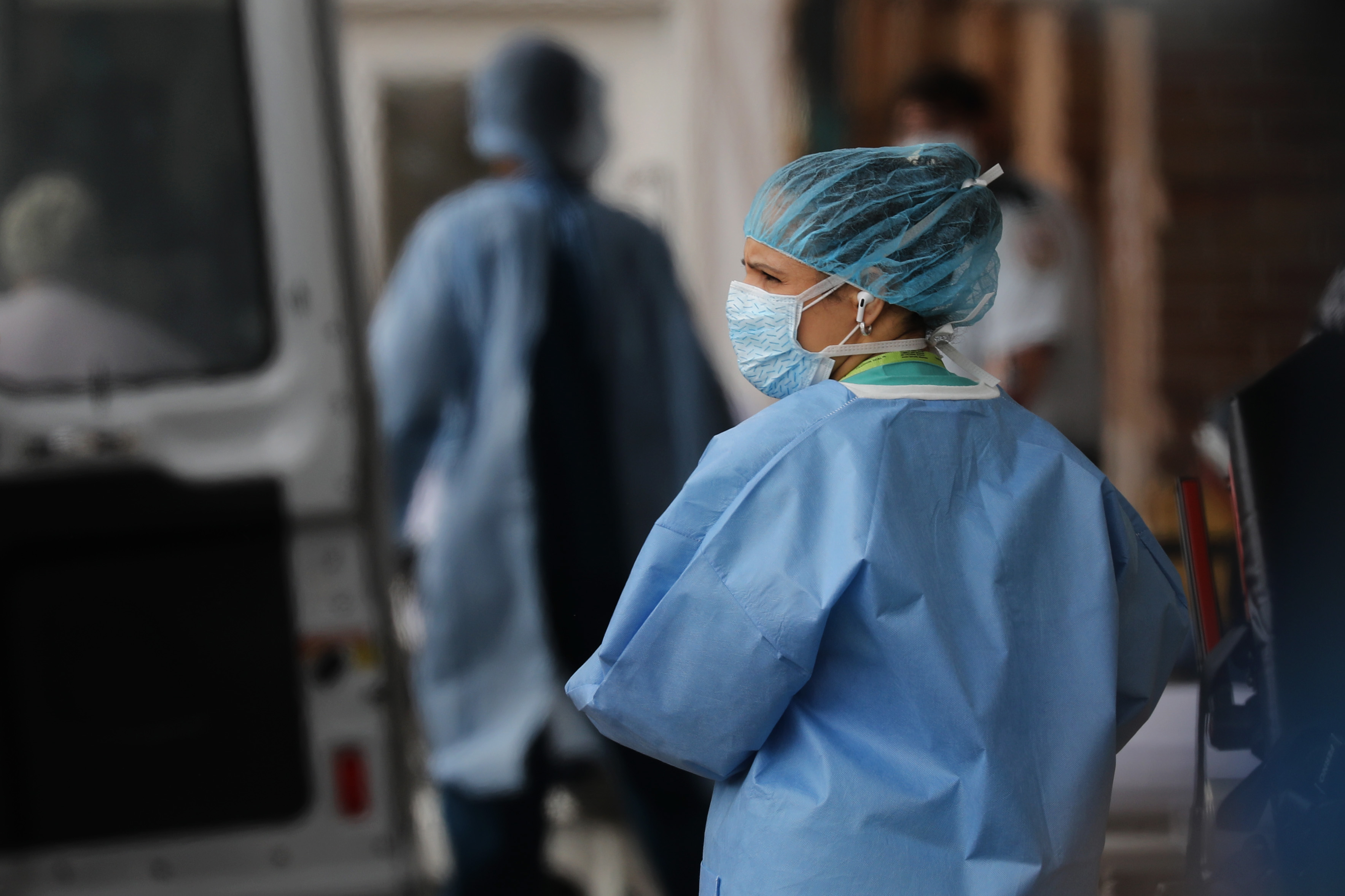 COVID-19: 141 nouveaux cas et 3 décès au Québec