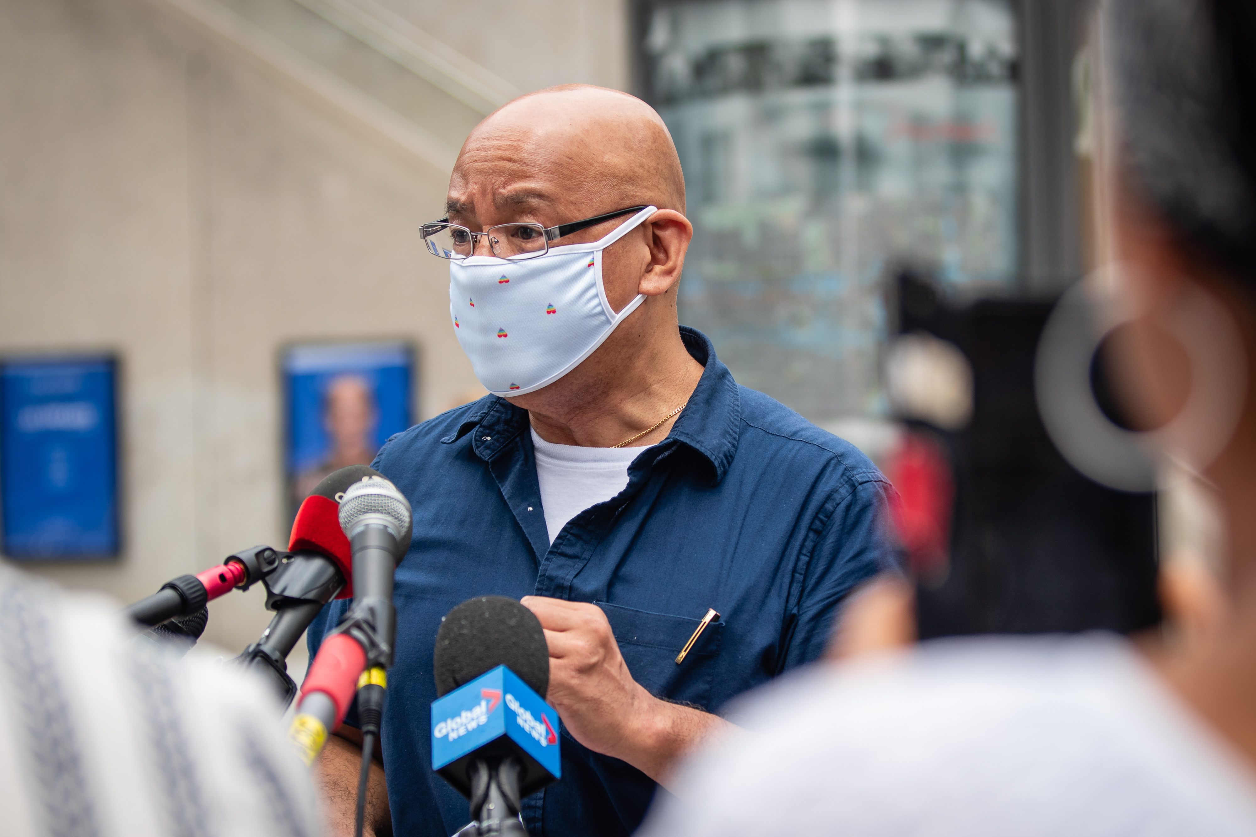 Fo Niemi, directeur général du CRARR dénonce le racisme systémique à Montréal.