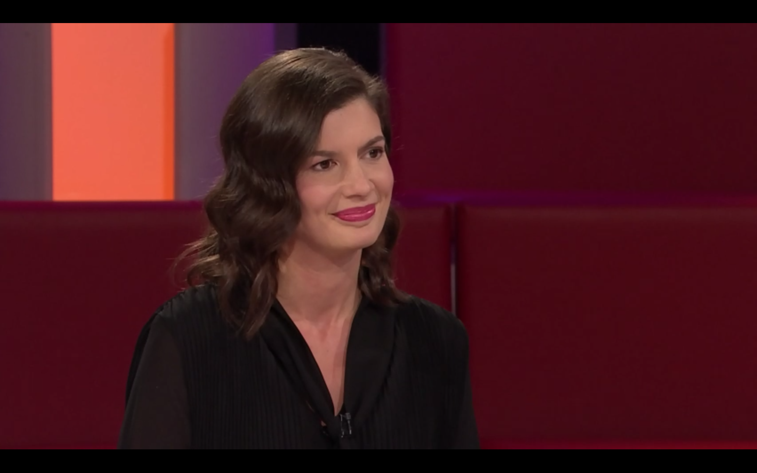 La ministre Geneviève Guilbeault sur le plateau de TLMEP