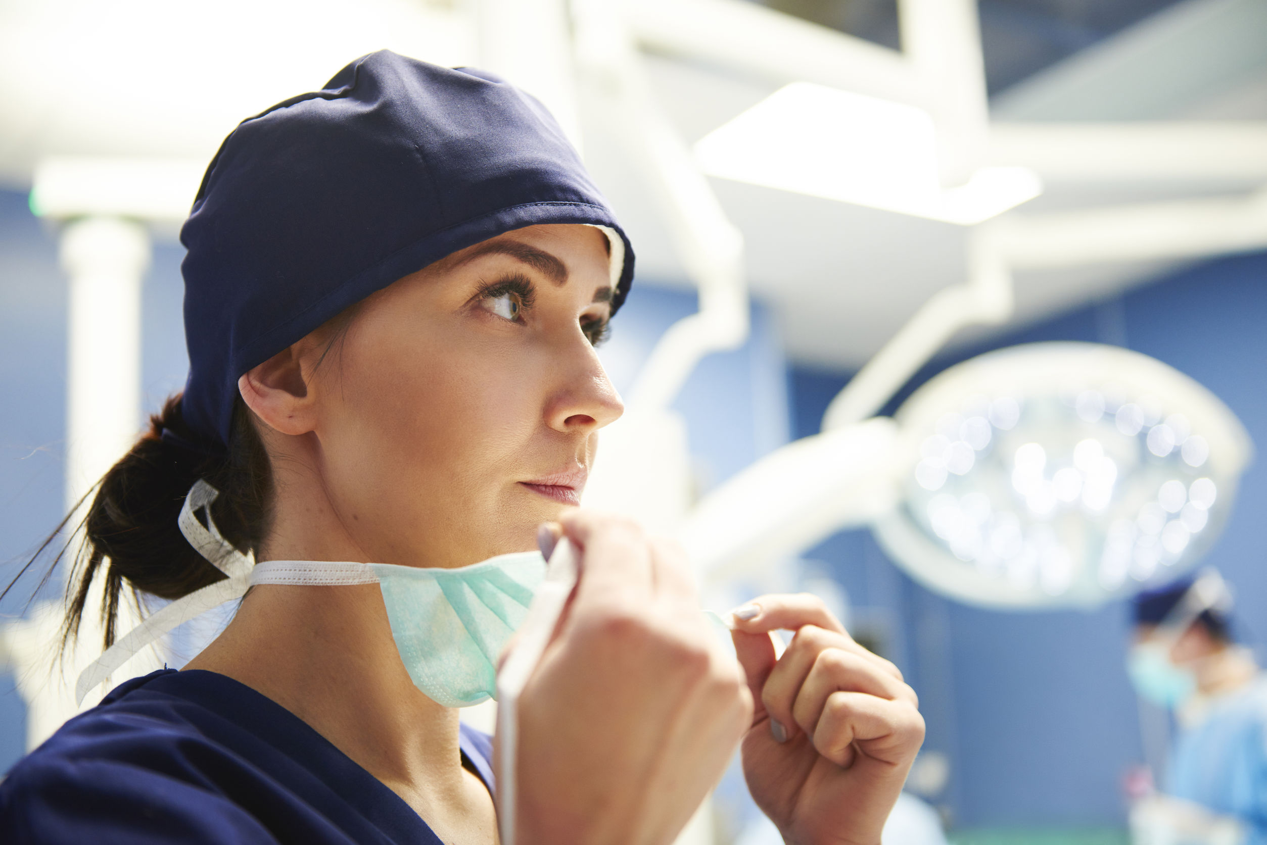 Une professionnelle en soins de la FIQ