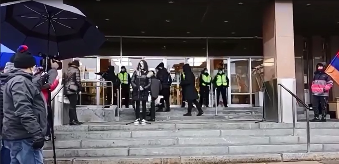 Emmanuella Lambropoulos