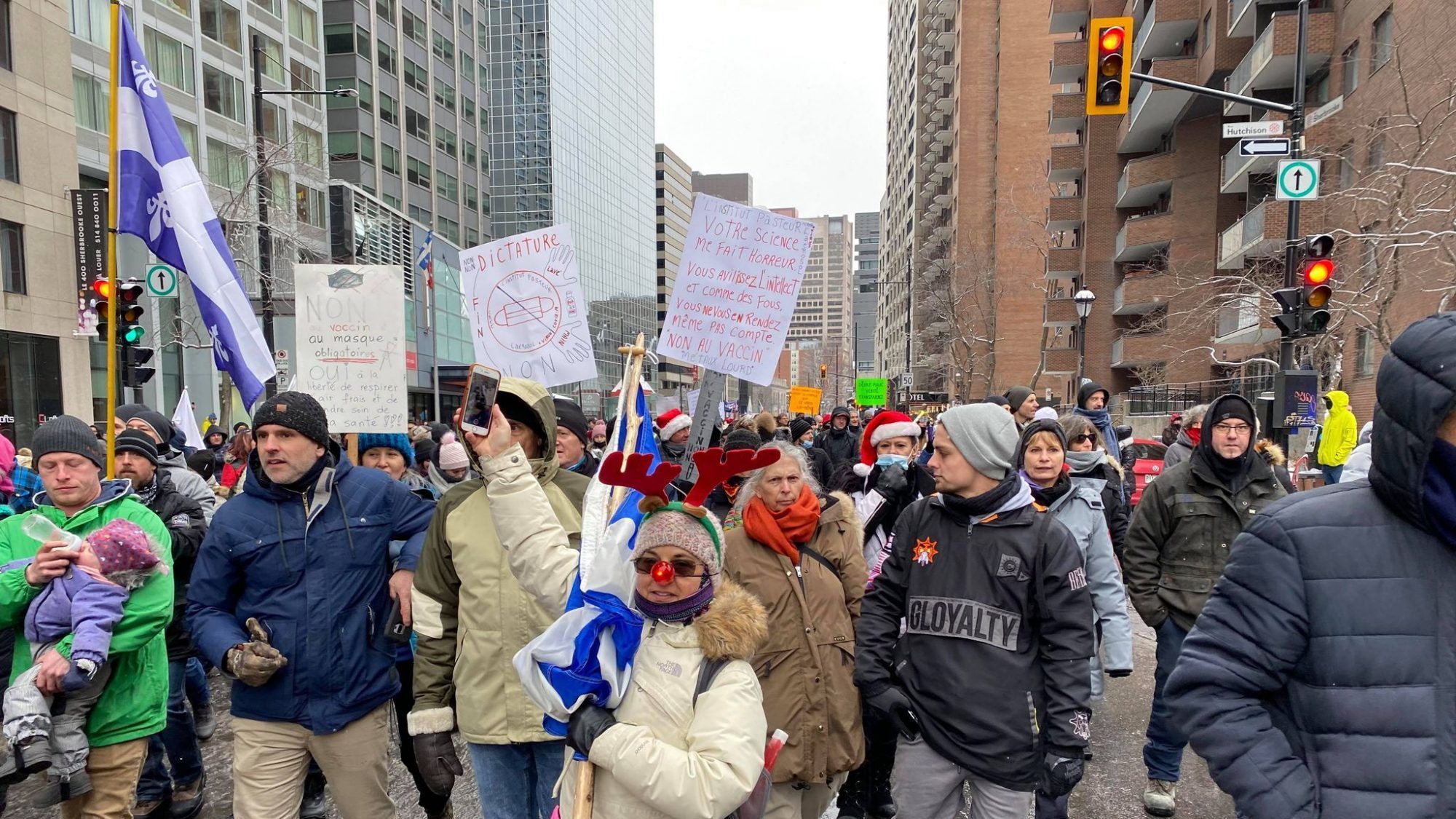 Manifestation de complotistes