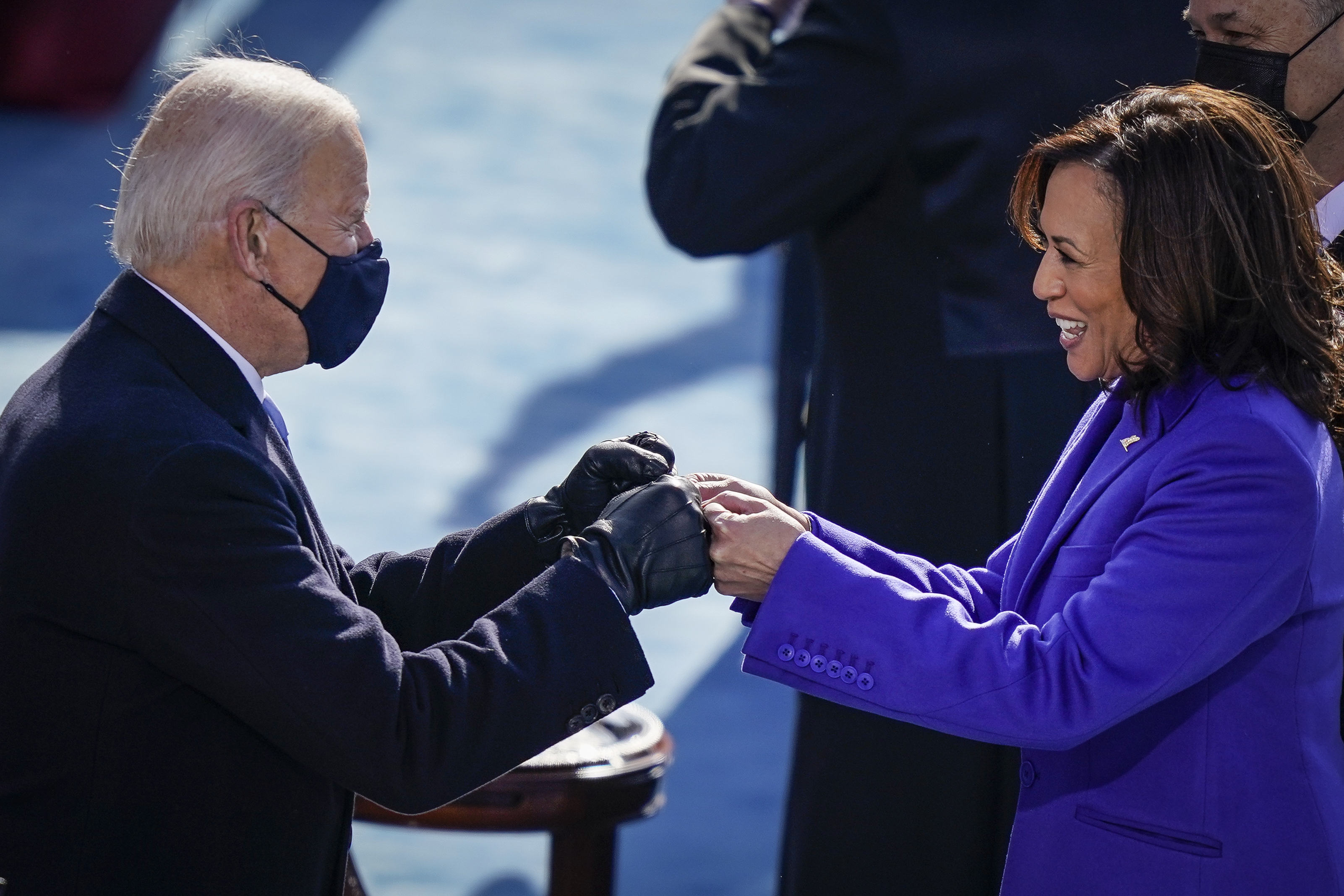 Les stars ont célébré l'investiture de Joe Biden et de Kamala Harris sur les réseaux