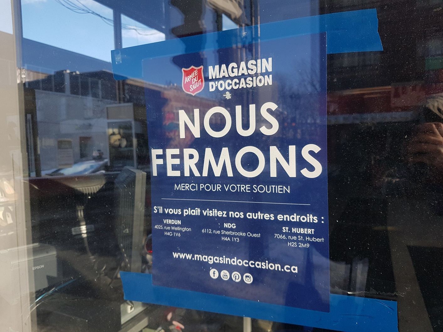 Trois autres succursales restent ouvertes à Montréal.
