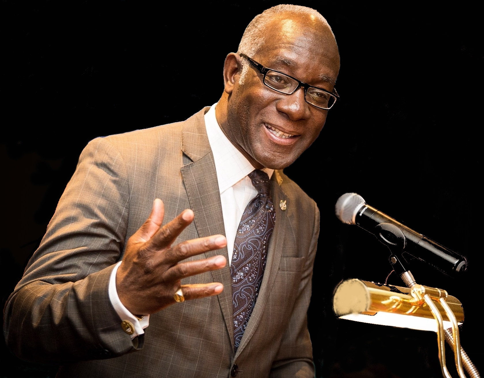 Emmanuel Dubourg est le député libéral du comté de Bourassa depuis 2013.