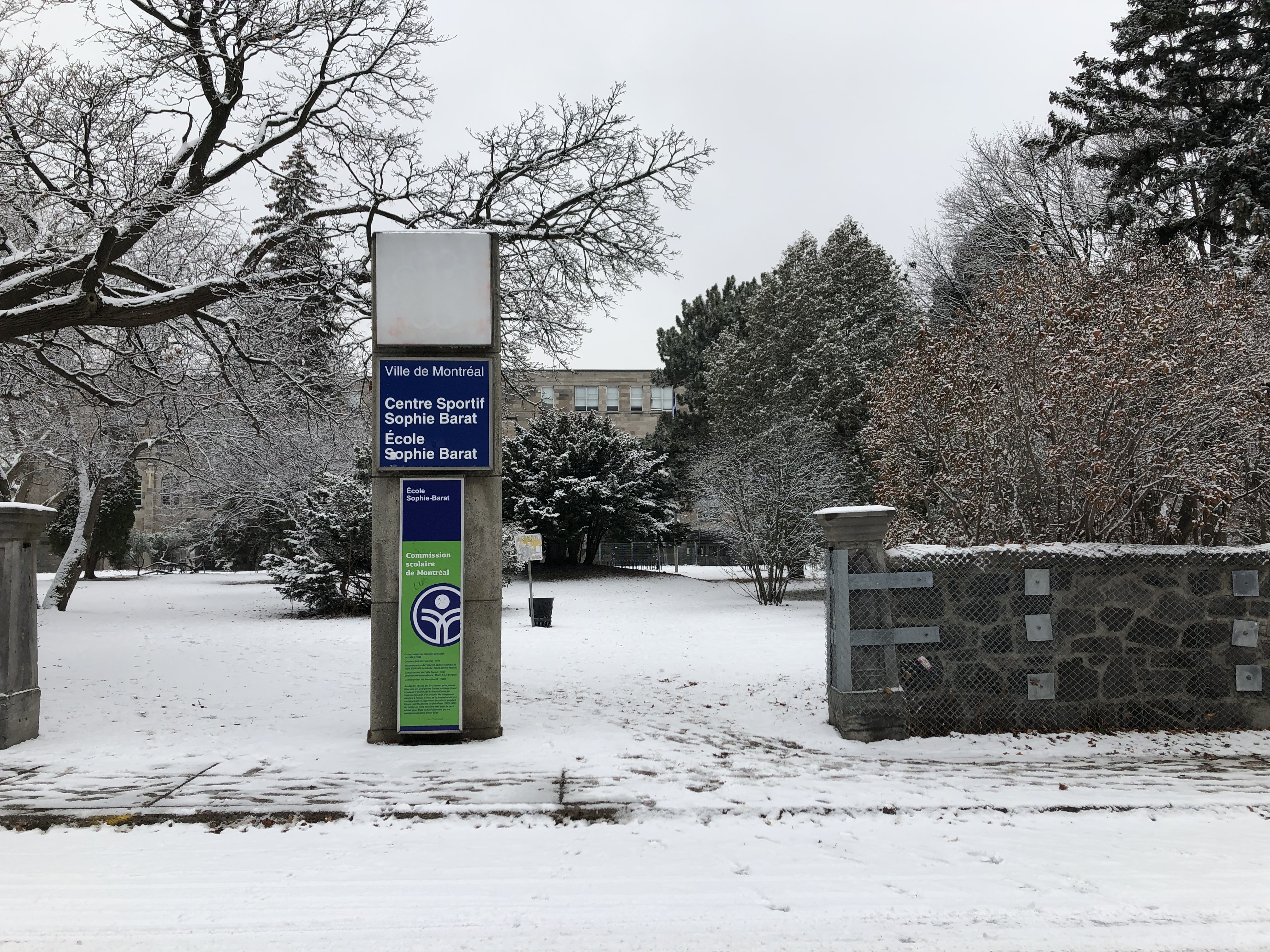 Entrée école Sophie-Barat