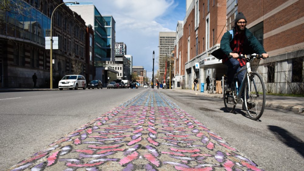Quand pistes cyclables et art urbain se rencontrent