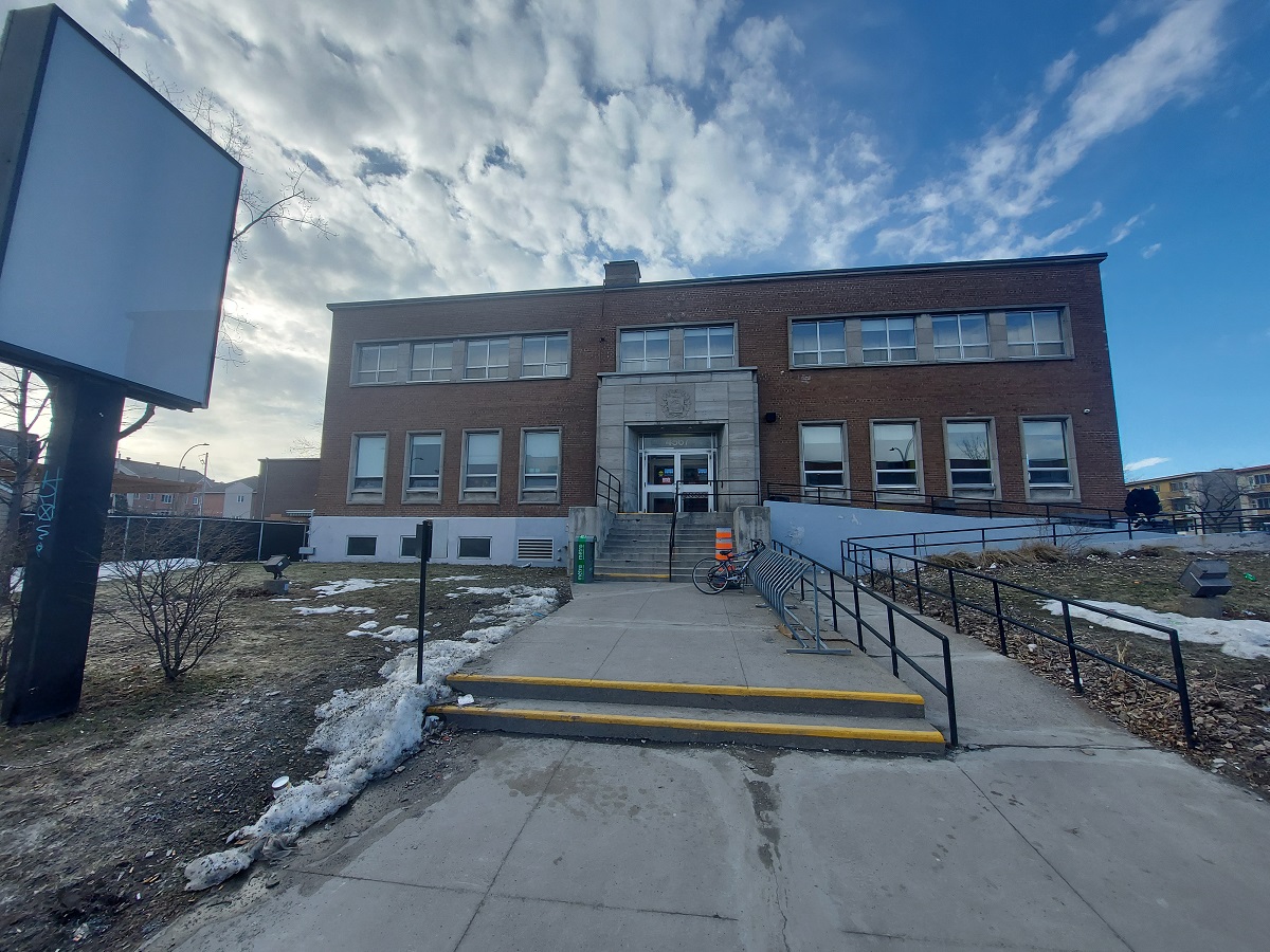 L’un des centres d’hébergement du CAP St-Barnabé est situé dans l’ancien YMCA d’Hochelaga-Maisonneuve.