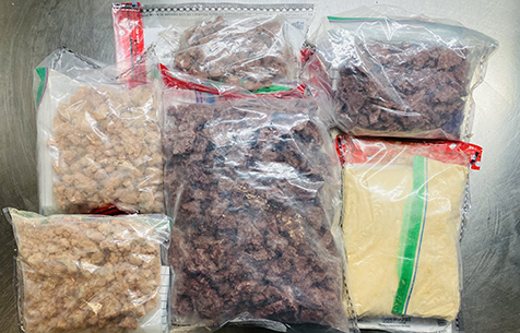 Sacs de narcotics saisis par le SPVM contenant du fentanil ou du carfentanil