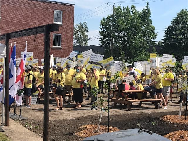 Le syndicat des scientifiques estime que la plantation pourrait échouer sans lui