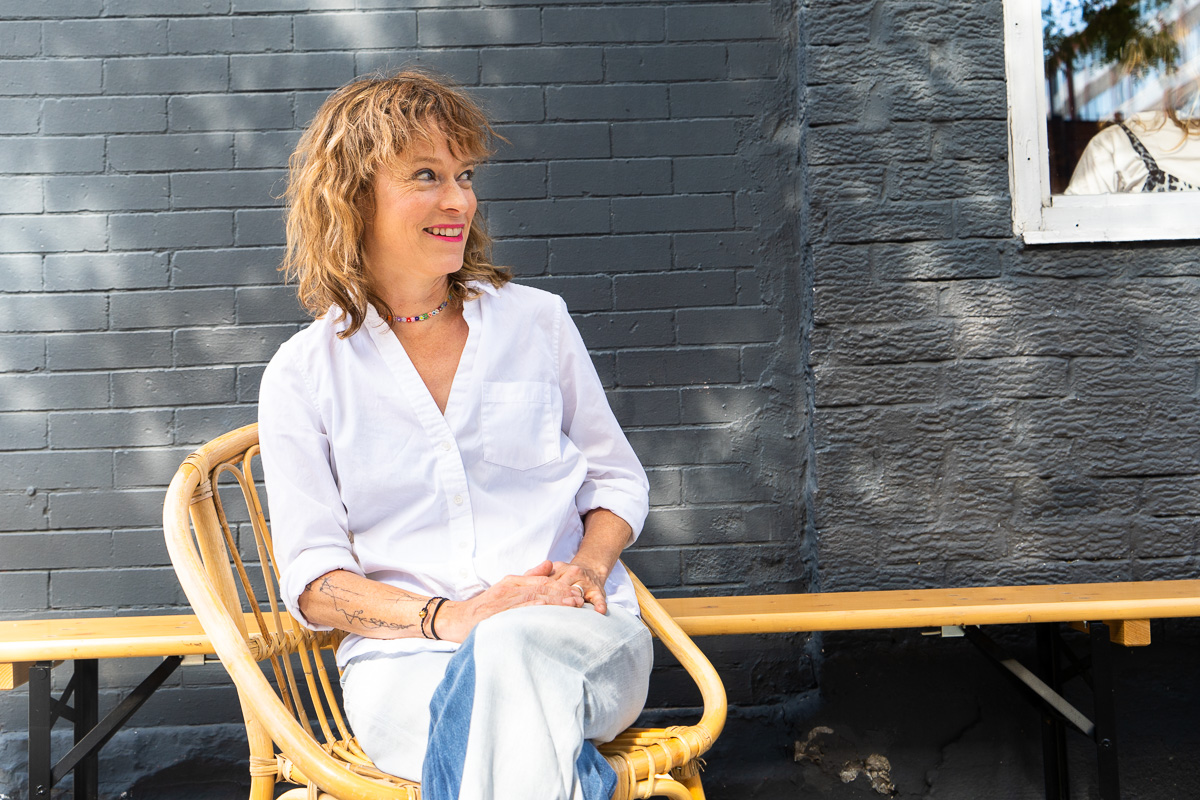 Pompières et pyromanes de Martine Delvaux