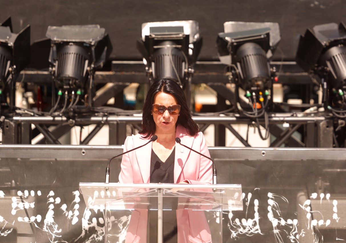 La mairesse Valérie Plante à l'Esplanade tranquille