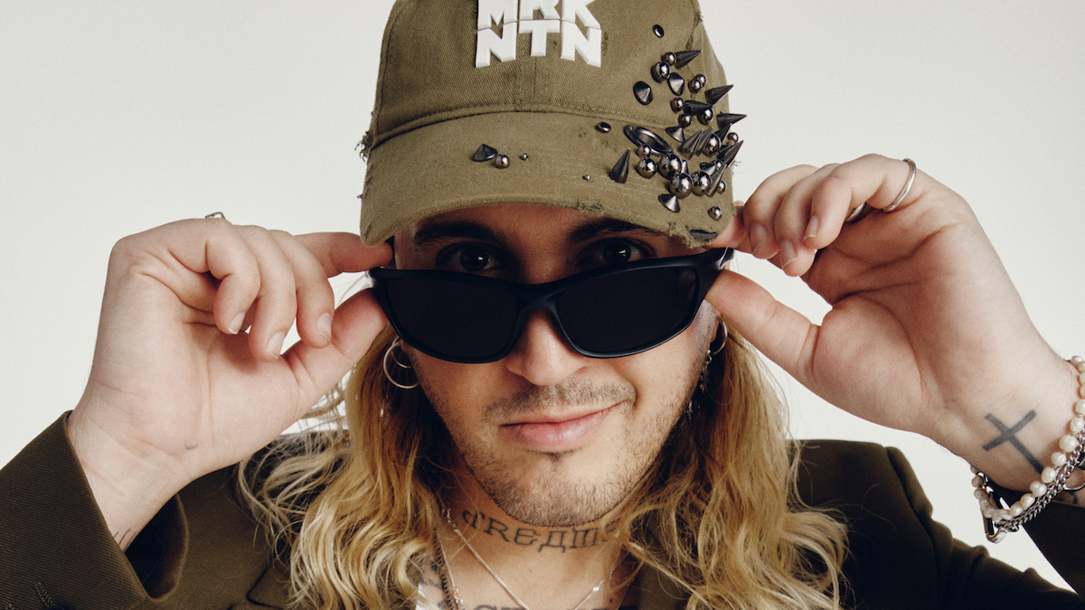 Le designer de mode montréalais Markantoine participe à la troisième saison de la téléréalité « Making the Cut ».