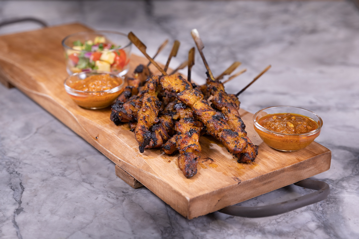 Brochettes satay de dindon thaï grillées (Gai Nuang Satay)