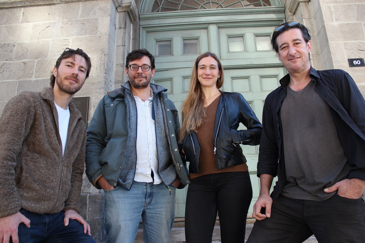 La formation Atipika Tango est composée de Pablo Seib, Pablo Bonacina, Catherine Chabot et Sebastian Verdugo.