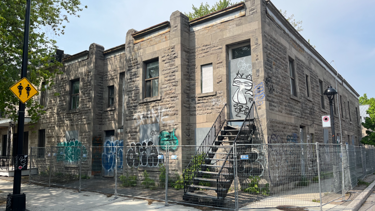 Le bâtiment au coin des rues Bienville et Saint-André est abandonné depuis une quinzaine d'années.